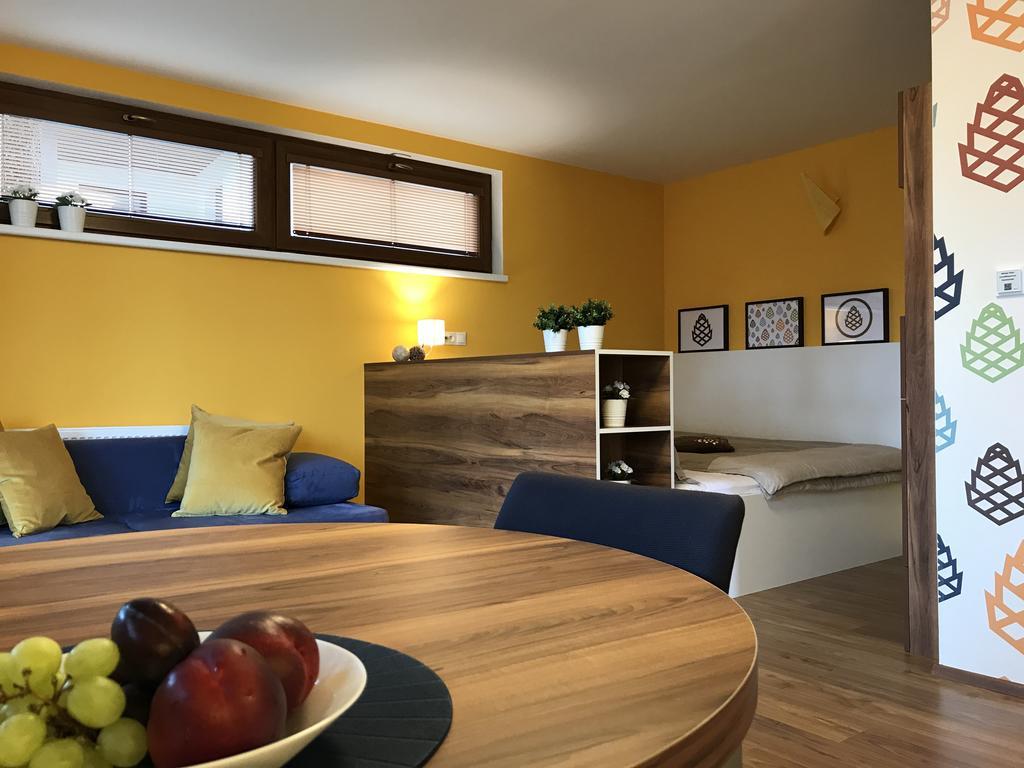 Apartmany Pinie Lipno Ліпно-над-Влтавою Екстер'єр фото